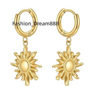 Brinco de argola de aço inoxidável banhado a ouro 18K Brincos de pingente de sol E211266