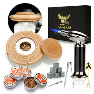 Vinglas Cocktail Smoker Kit med Torch 4 Wood Chips Whisky Stones Spoon Ice Tong Tillbehör utan butan för bartender 230627