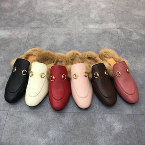 Klasik Tasarımcı Princetown Kadın Peluş Terlik Kapalı ve Açık Düz Tabanlı Deri Sandalet Horsebit Moda Scuffs kutu boyutu 35-40