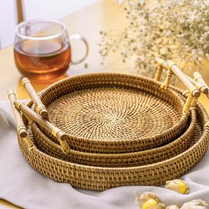 Organization New Handwoven Rattan Storage Tray Basket with Wooden Handle Bread Basket Tray Fruit Tea Wicker Tray Coffee Table Decorative Tray