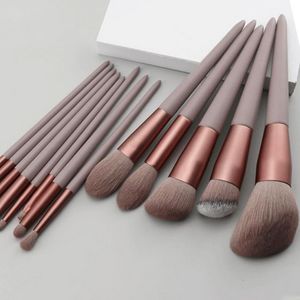 Makeup Tools Mini Brushes Set för kosmetisk mjuk söt skönhetsfundament Blush Powder Eyeshad Concealer Blandning Borstuppsättning 230627