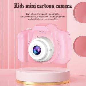 Toy Cameras Mini Children Cartoon Camera Taking Pos Videos Music Playback Baby Toys Födelsedagspresenter utomhus 230626