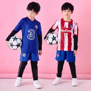 Andningsbar snabbtorkande barns fotbollsuniformer tryckta laguniform pojkar andas grupp fotboll kostym träning slitage kort ärm komponent