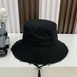 قبعة دلو مصممة على شكل دلو قبعة casquette للرجل.