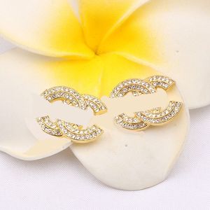 Retro Brand Diamond Stud Earring Designer Earrings Letters Girls Earrings Plated Women Christm Wedding Party Jewelry Accessories Gifts 20style