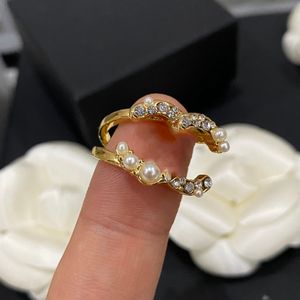 Never Fade Double Letter Ring Brass Copper Open Band Rings Fashion Designer Men Women Gemstone Wedding Jewelry Gifts Accessory