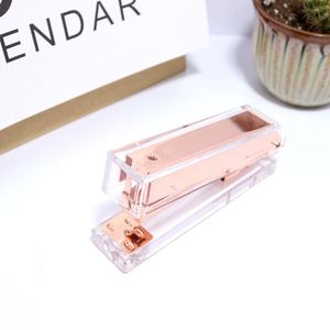 STAPLER Tungt transparent kontor Stapler Akryl Rose Gold/Gold/Black/Silver/Rainbow Paper Binding Staplers med häftklamrar