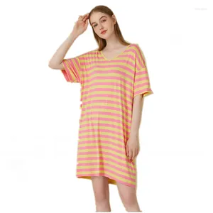 Kvinnors sömnkläder 2023 Summer Kvinnor Casual Loose Nightgown Female Bamboo Fiber Night Dress Ladies Short Sleeve Round Collar Sleep Peignoirs