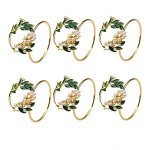 Pierścienie z ręczników Pierścień na serwetki Złote Perl Flower Zestaw 6 metalowego uchwytu na przyjęcie weselne Dekoracja stolika 230627