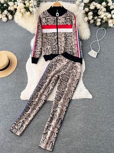 Women's Two Piece Pants Women Stripe Zipper Knitted Cardigans Jacket Sweaters Pencil Sets Woman Fashion Jumpers Trousers 2 PCS Costumes