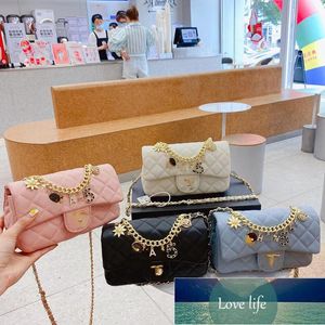 Foreign Trade Chain Letter Pendant Badge Chain Bag Square Fat Messenger Bag Small Square Bags Wholesale