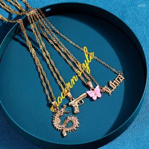 Catene Boho Multistrato Libra Lettera Pistola Farfalla Collana con pendente a forma di drago Metallo color oro per gioielli da donna Punk Hip Hop