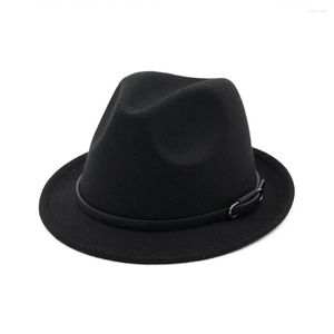 Boinas Short Roll Brim Jazz Fedora Hat Com Cinto Fivela Preto Vintage Trilby Feminino Homens Festa Feltro Casual Ao Ar Livre Sol