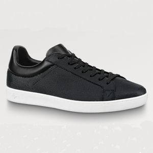 Luksembourg Sneaker Casual Shoe Modna projektant butów Designer Trenerator Świetny styl rozmiar 35-44 Model HY01