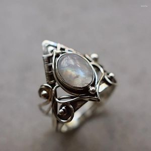 Cluster Rings Vintage Tibetan Moonstone Big Healing Crystal For Women Boho Antique Ring Fine Jewelry Girls Ladies Gifts