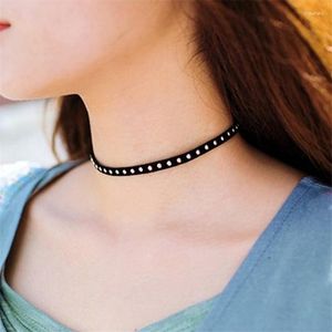 Gerdanlık Vintage Punk Goth Çivili Perçin Pu Deri Yaka Kolye Sivri Chokers