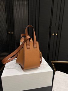 Роскошная подвесная сумка для гамака 7A Качество 1: 1 Модная сумка через плечо Материал из натуральной кожи Женская сумка-кроссовер Дизайнерская сумка Классическая сумка для пельменей