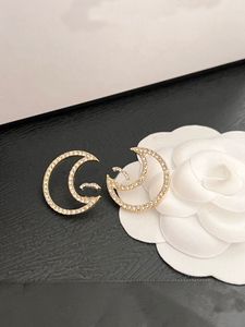 New Style Designer 18K Gold Plated Stud Earrings Luxury Women Brand Letter Stainless Steel Earring Inlaid Crystal Geometry Moon Ear Loop Wedding Christmas Jewelry
