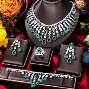 Серьги по ожерелью устанавливают роскошные роскошные великолепные забросы с серьгими кольцо с грудью кольцо 4 шт.