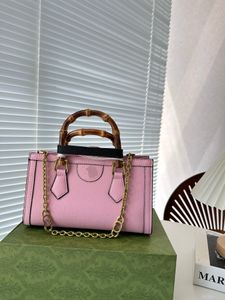 디자이너 대나무 가방 유명한 핸드백 일치하는 버클 대용량 숙녀 쇼핑백 빈티지 스타일 패션 CrossbodyBags