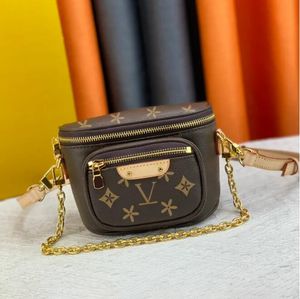 M82208 Mini bumbag kemer göğüs çantası Luxurys yaz Bayan tote çanta debriyaj Bel çantası Erkek fanny paketi pembe Tasarımcı poşet crossbody Deri omuz çantaları