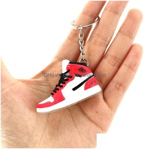 Schlüsselanhänger Lanyards Designer Kristall Sohle Schuhe Schlüsselbund Trend 3D Stereo Mini Basketball Hollow Sneaker Bag Anhänger Drop Lieferung f Dhrnw