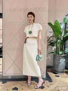 Abito a due pezzi designer High end 2023 Summer New Lace Water Soluble Embroidery White Moonlight Fashion Set JKSN