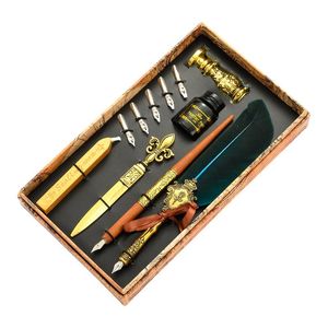 Pens Vintage Sprinkling Gold Feather Pen Luxury Fountain Pen Set Ink Bottle Calligraphy Writing Dip Pen Birthday Gift Box12 Nib Quill