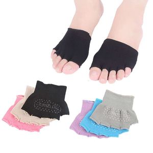 Летние женские носки с пятью пальцами, впитывающие пот, противоскользящие, амортизирующие, носки с протекающими пальцами, носки половинной длины для занятий йогой