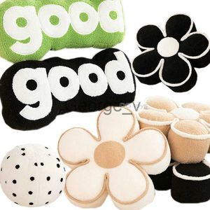 Stuffed Plush Animals Nordic Elegant Black WhiteCamellia Flower Cushion Good Words Pillow Stuffed Classic Dot Ball Blossom Chair Sofa Seat Home Decor J230628