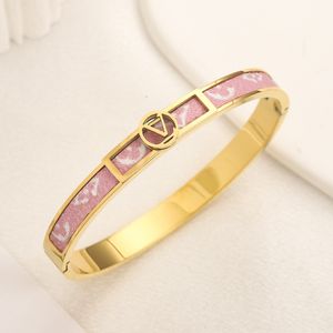 Neues Geschenk, Blumen-Lederarmband, 2023, Hochzeit, Reisen, Designer-Armband, 18 Karat Gold, korrektes Logo mit Innenstempel, hochwertiges, klassisches Farbarmband, nicht verblassender Schmuck