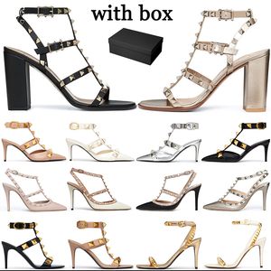 With Box Designer VT Sandal High Heel women dress Shoes luxury Stud pump high Pointed toes Patent leather gold Black rose Roman Studwomens sunmm Valentinolies LTQK