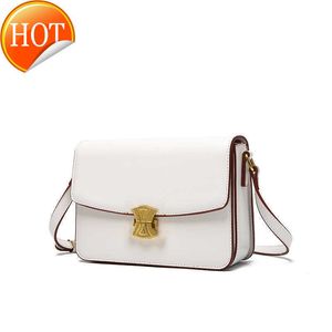 Дизайнерские сумки женские 2023 New High Sense Summer Single Shoulder Messenger Женская сумка Arc Leather Tofu s Factory Прямая продажа Кошельки Женские роскошные сумки Время ограничено