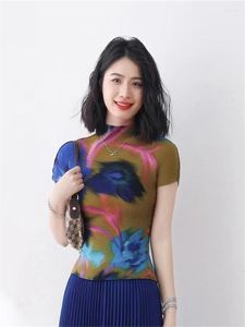 Women's T Shirts Miyake Style Printed Half Turtleneck Short-Sleeved Top Women2023 Summer Fashion Slim Fit Corn Pleated Bottoming T-shirts