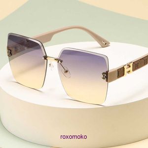 Großhandel Designer H Sonnenbrille Online -Shop Top Original Großhandel zum Verkauf personalisierter Ins Frameless Cut Edge Wome mit Geschenk mit Geschenkbox