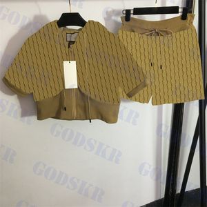 Womens Tracksuits Designer Hoodie Coat Ladies Shorts Set Jacquard Letter Jacket Elastic Short Pants Two Piece