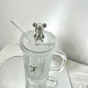 Funny Bear Glass Water Cup ze słomkową filiżanką z okładką domową filiżankę kawy kubek czarna kawa kubek wodny puchar Darmowa wysyłka L230620