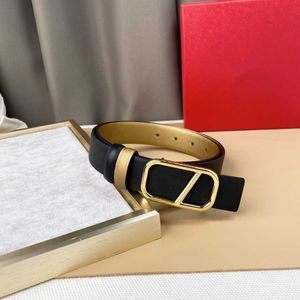 Designer Belt lyxkvinnor Herrbälten Fashion High-End Classical Bronze Big Smooth Buckle Real Leather Strap 3.0cm