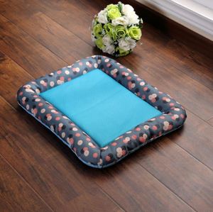 Kennels Summer Cool Dog Bed Mat Crate Pad Materasso antiscivolo Lavabile per animali domestici di taglia media e piccola che dormono