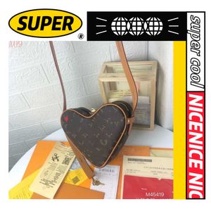 حقائب 7A + Heart Designer 22x20 cm M45419 BOITE CHAPEAU SOUPLE كتف Crossbody حقائب يد نسائية محفظة رسول حقائب فاخرة مخلب محفظة عملات معدنية حقيبة يد فتاة