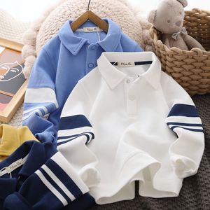 T koszule Dzieci Ubranie w stylu koreański 2023 Autumn Spring Boys Niezadowolone bluzy z długim rękawem T Shirt Kids Pullover Polo Szyja 230627