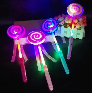 Aufleuchtender, blinkender Lollipop-Zauberstab, LED-Leuchtstab, lustige Halloween-Weihnachtsparty-Accessoires für Kinder und Mädchen, Kostüm-Requisiten