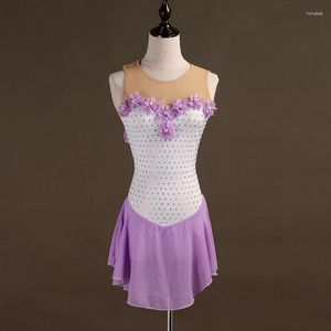 Traje de palco Vestidos de patinação no gelo Dança lírica Vestido de cristal com strass Bailarina Traje de ginástica Lilás Roxo B077