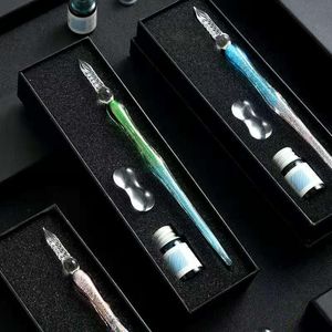 Pens Saddienced Gradient Color Glass Dipp Pen 16 Style Stationery School Supplies Writing Stampa Regalo per la Penna Fontana