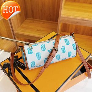 Designer Bags New 2023 Autumn Winter Women's Single Shoulder Bag Canvas Denim Cylinder Old Flower Cross Triumphal Arch Factory Direct Sale Purses Ladies Handbags