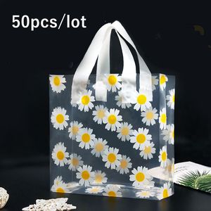 Confezione regalo 50pcs Trasparente Piccola margherita Sacchetto regalo per abbigliamento portatile Shopping Sacchetto di plastica Sacchetto per imballaggio da donna 230627