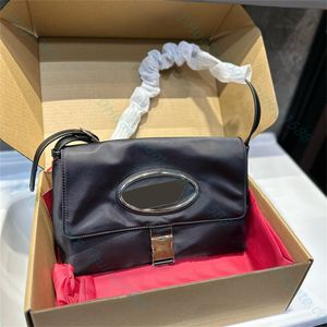Yüksek Moda tasarımcıları çanta naylon tote çanta kadın klasikleri Zincir omuz Çapraz vücut çantaları Lüks Metal Dekorasyon çanta Omuz çantası