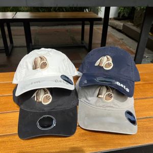 Fashion Brand Ball Caps Decapitated Bear and Letters Embroidered Wash Vintage Stingy-brimmed Hat