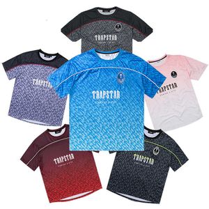 2023 Yaz Trapstar t Gömlek Tasarımcı Erkek Futbol Forması Rahat Kısa Kollu Gevşek Örgü Hızlı Kuru Degrade Streetwear T-shirt 246b