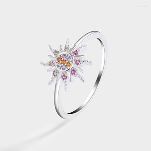 Klaster Pierścienie klasyczny Rainbow Sunflower Ruby Full Diamentowy Pierścień dla kobiet S925 Srebrny rocznicowy prezent zaręczynowy biżuteria